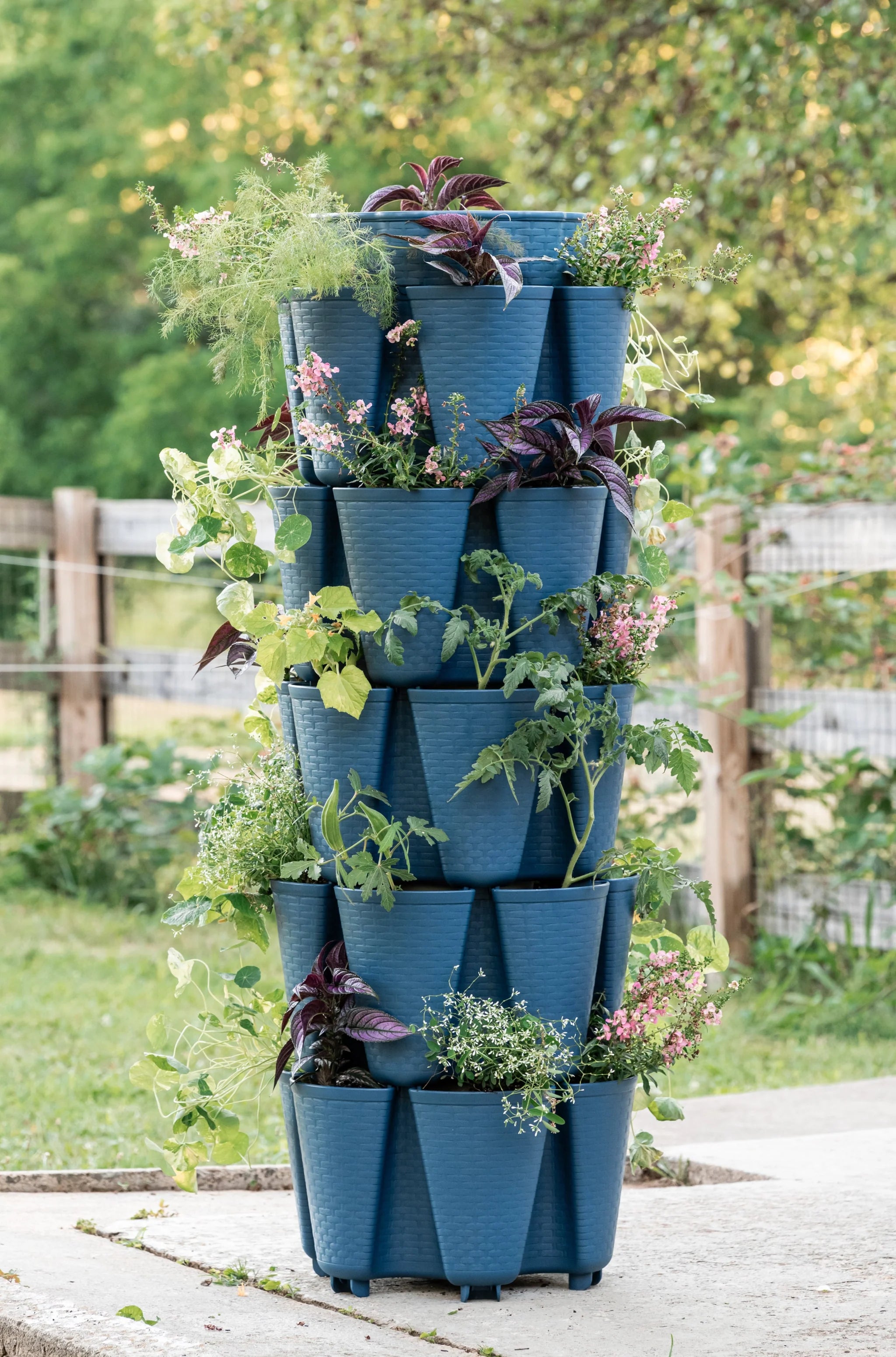 5 Tier GreenStalk Original Vertical Planter - Basket Weave Texture ...